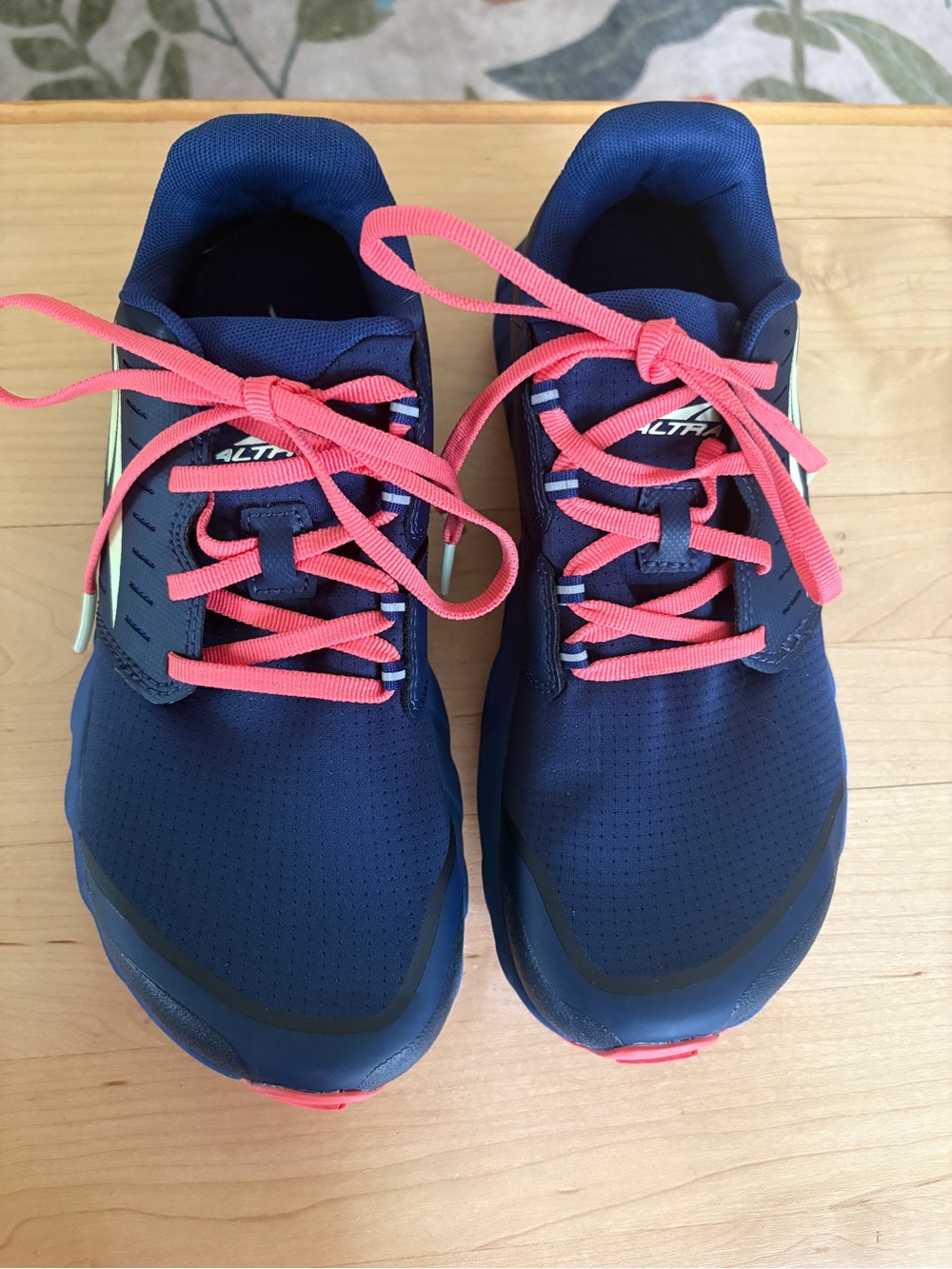 Altra Women's Navy Athletic Shoes with Pink Laces - NWOT